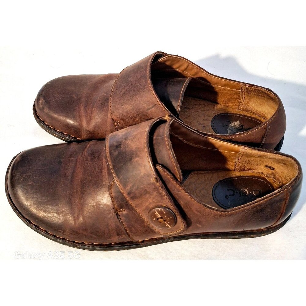 BOC Brown Leather Mary Jane Casual Shoes With Button Accent Womens Size 9M